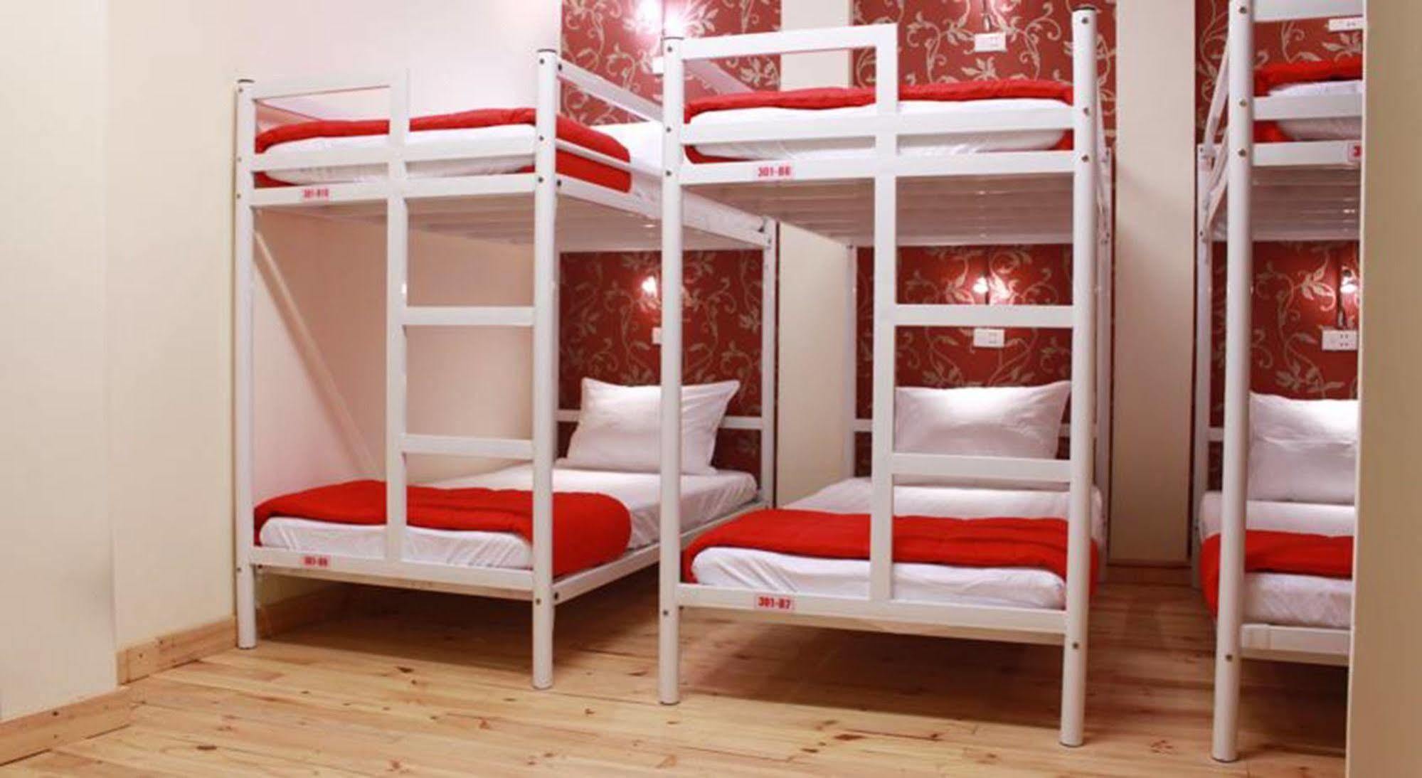 Koniko Backpackers Hostel โฮจิมินห์ซิตี้ ภายนอก รูปภาพ
